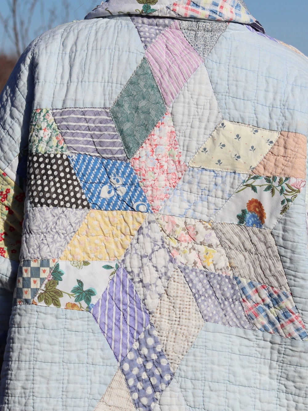 Upcycled Patchwork Quilt Coat Vintage Blanket Light Blue L • XL - Picture 9 of 12